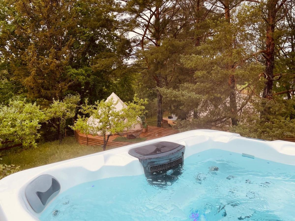 Koh Tenta A B&B In A Luxury Glamping Style Mariefred Exteriör bild